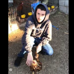 Meet your Posher, Antonio elboss